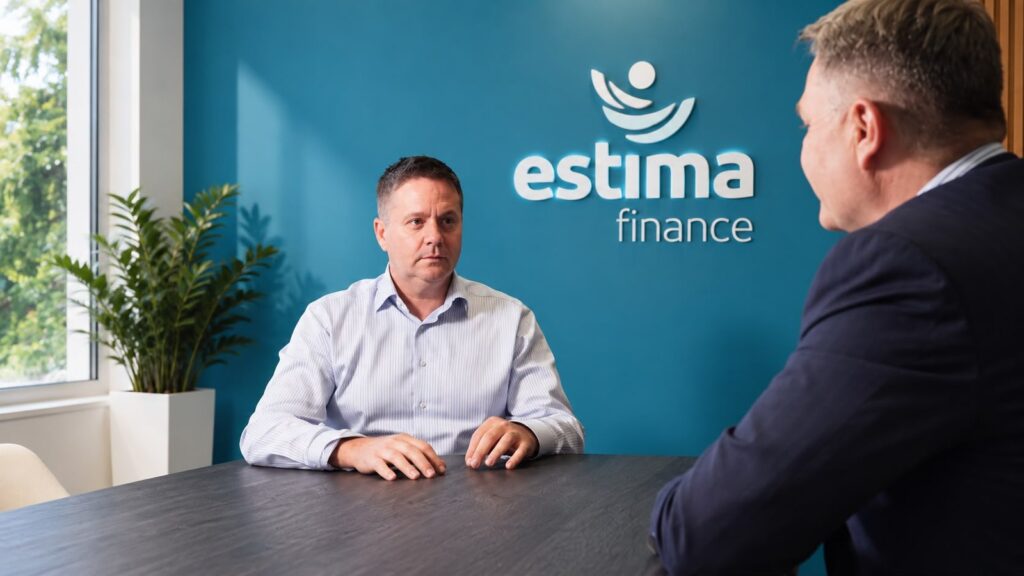 Lucian Dima în dialog cu Laurențiu Duinu, broker de credite – Estima Finance